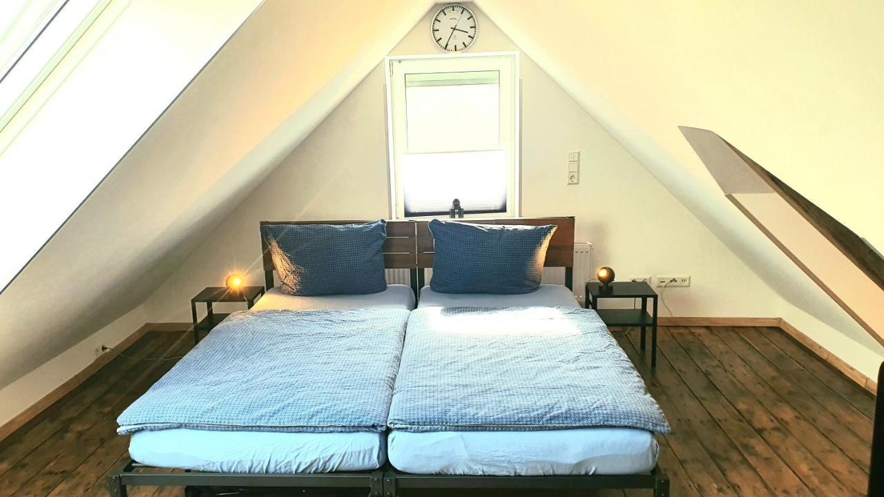 Frankes City Sleep Apartment, 6 Einzelbetten Velbert Exteriör bild